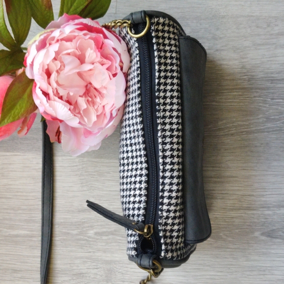 DONATED NWOT Hounds Tooth/Polk-a-dot Crossbody bag - Picture 7 of 9
